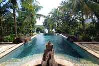 Swimming Pool Taman Wana Palasari Resort