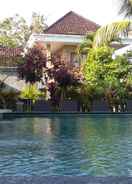 SWIMMING_POOL Kartika Bungalows