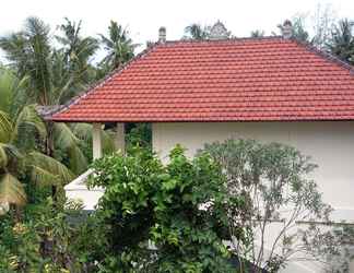 Exterior 2 Kartika Bungalows