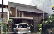 Luar Bangunan 3 BUMI RESIK 2 BEDROOMS GUESTHOUSE