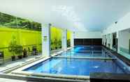 Kolam Renang 5 Zest Yogyakarta by Swiss-Belhotel International