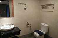 In-room Bathroom Hotel Mustika Senen 