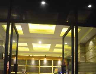 Lobby 2 Mustika Gajah Mada