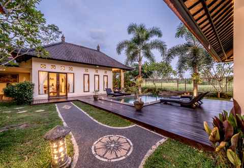 Common Space Villa Kubu agung