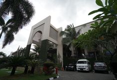 Exterior 7 The Pade Hotel