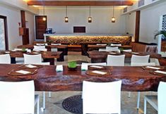 Restaurant 2 The Pade Dive Resort 