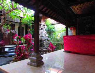 Lobi 2 Best Guesthouse Bali