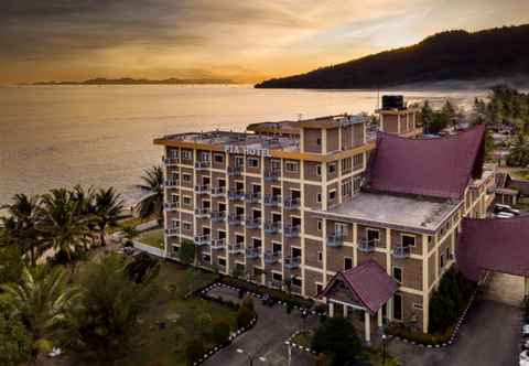 Lobby Pia Hotel Pandan Beach Resort