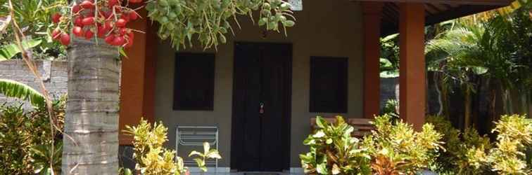 Exterior Suka Sari Cottages