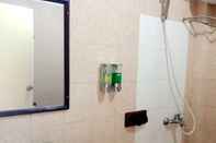 Phòng tắm bên trong Pia Hotel Padangsidimpuan