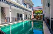 Swimming Pool 2 Mahayana Resort Kuta Hotel