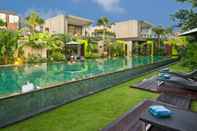 Swimming Pool Cicada Luxury Townhouses