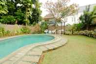 Swimming Pool W Home Cipete