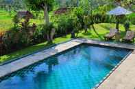 Swimming Pool Puri Bagus Manggis 