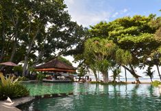 수영장 6 Besakih Beach Hotel