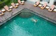 Swimming Pool 2 Bali Paragon Resort Hotel 