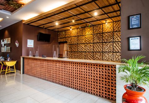 Lobby Tjokro Style Yogyakarta