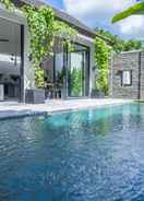 SWIMMING_POOL Zanti Villa