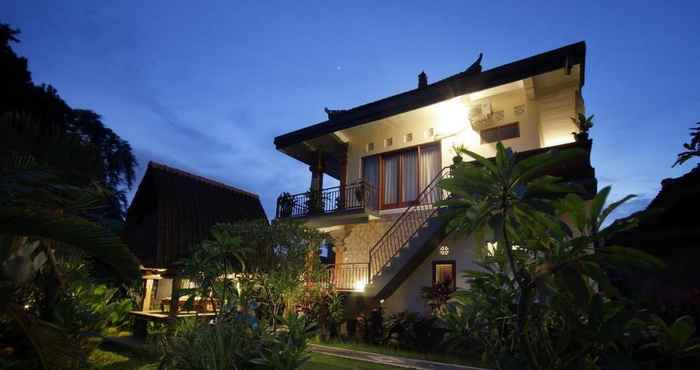 Exterior Loris Homestay