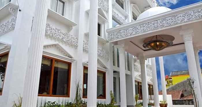 ภายนอกอาคาร Hotel Safira Magelang