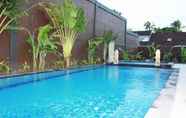 Swimming Pool 7 Budhi Hotel Bali