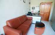 Lobi 2 Pendowo Huis Guesthouse