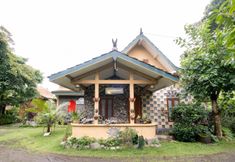 Exterior 3 OYO 2168 Mettaloka Guesthouse