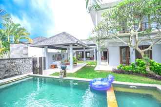 Exterior 4 Villa Seratus 