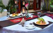 Restaurant 5 Aria Exclusive Villa & Spa