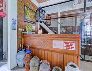 Sảnh chờ 2 OYO 90681 Huiz De Rico Guesthouse Syariah