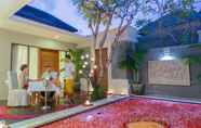Fasilitas Hiburan 3 The Light Exclusive Villa and Spa