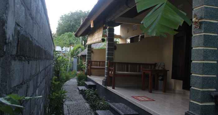 Bên ngoài Santa Fe Homestay Amed