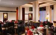 ร้านอาหาร 3 Hotel Santika Premiere Slipi Jakarta