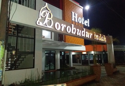 Bangunan Hotel Borobudur Indah