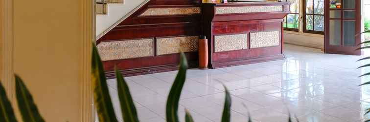 Lobi Hotel Griya Asri