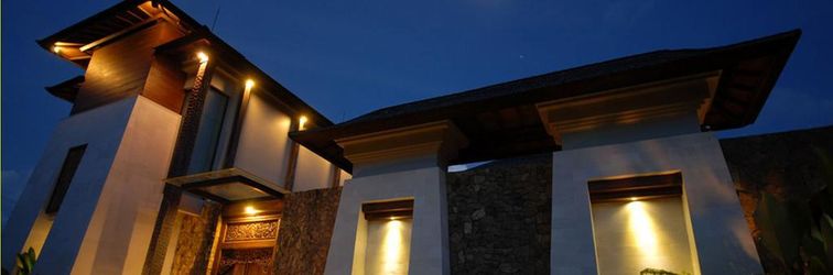 Lobby Swarapadi Villa