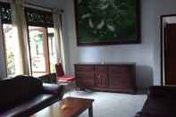 Lobi Pengosekan Bali Dream Guest House 