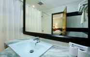 In-room Bathroom 3 Bali Bungalo 