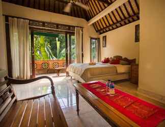 Bedroom 2 Bali Asli Lodge by EPS