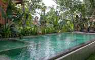 Kolam Renang 7 Ubud Kerta City Hotel 