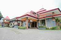 Bangunan Hotel Grand Pujon View