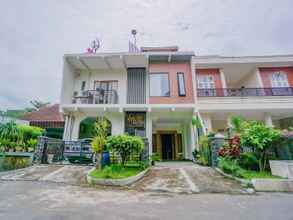 ภายนอกอาคาร 4 OYO 90319 Angler Guest House Malang