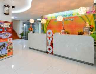 Lobi 2 OYO 2487 Sampurna Jaya Hotel