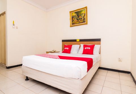 Bedroom OYO 2097 Hotel Laksana Inn