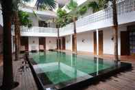 Swimming Pool Adhisthana Hotel Yogyakarta