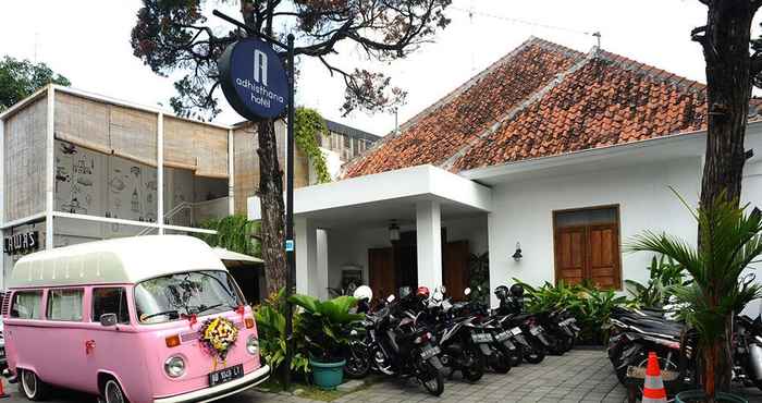 Bên ngoài Adhisthana Hotel Yogyakarta