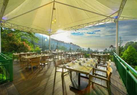 Restaurant Puncak Pass Resort