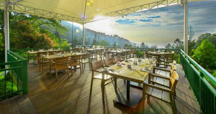 Restaurant Puncak Pass Resort