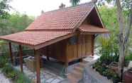 Exterior 5 Kampoeng Baron Guest House