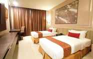 Kamar Tidur 5 Grand Paragon Hotel 